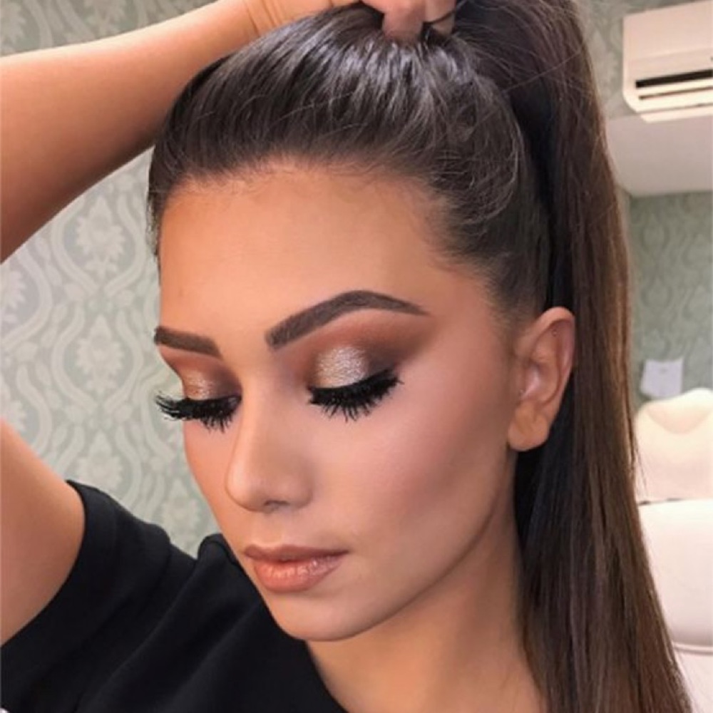 Meet your Posher, Lily